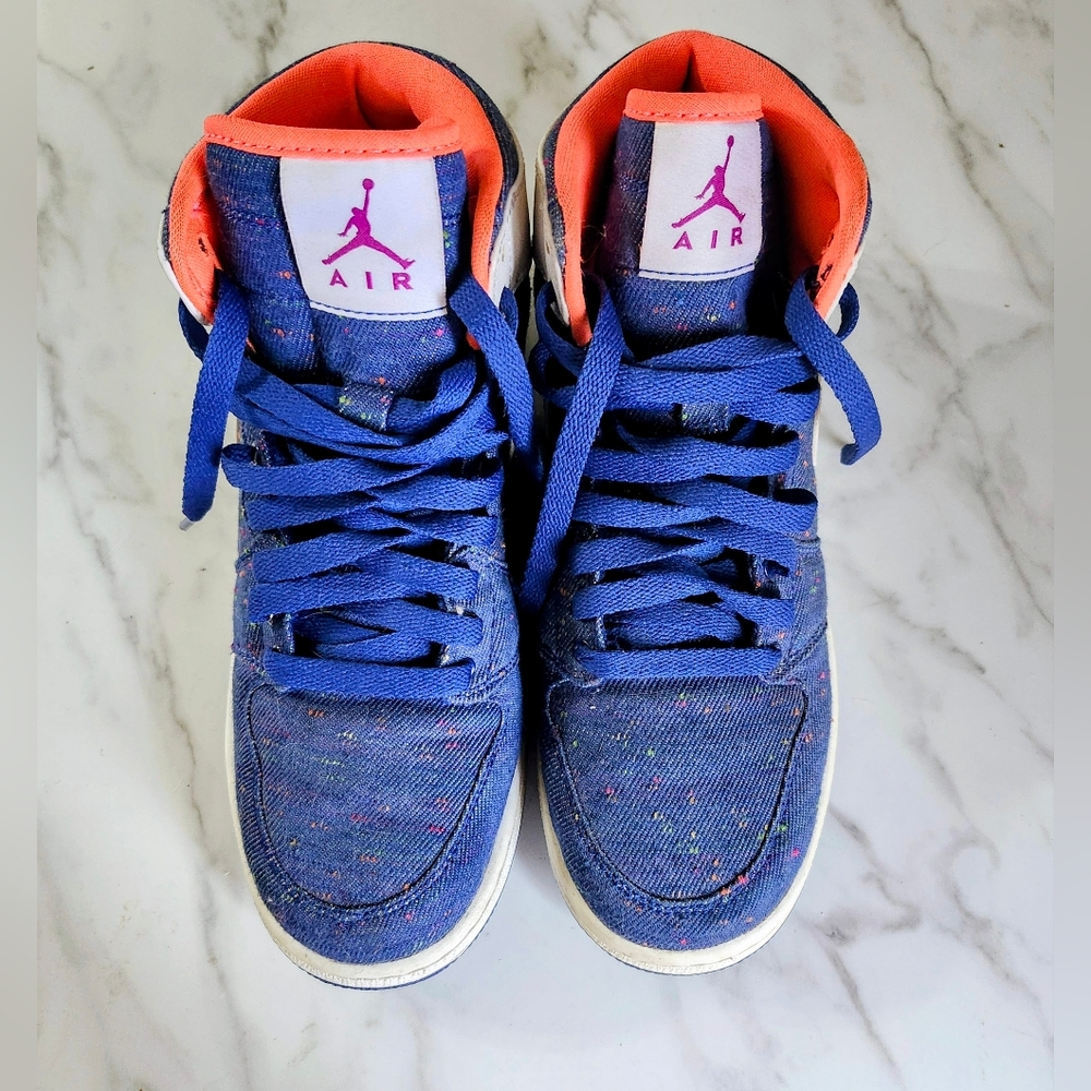 2015 Air Jordan 1 Retro Denim Confetti High Tops - 6Y (Woman's 7.5)
